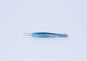 55-441T-Castroveijo Angled Suturing Forceps 1×2 Teeth 0.12 Mm